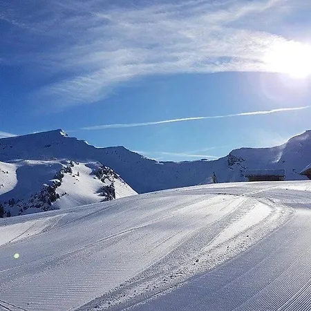 Confortable Avec Vue Sur Le Lac A La Frontiere Suisse דירה *